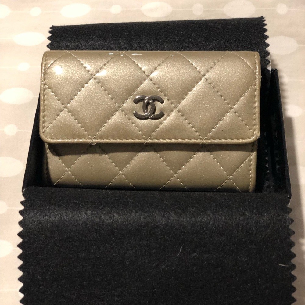 Chanel Card Holder in Light Gold Patent Leather
